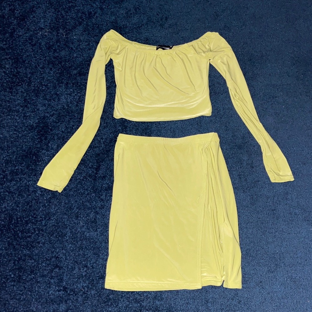 PrettylittleThing  2 pc set worn once